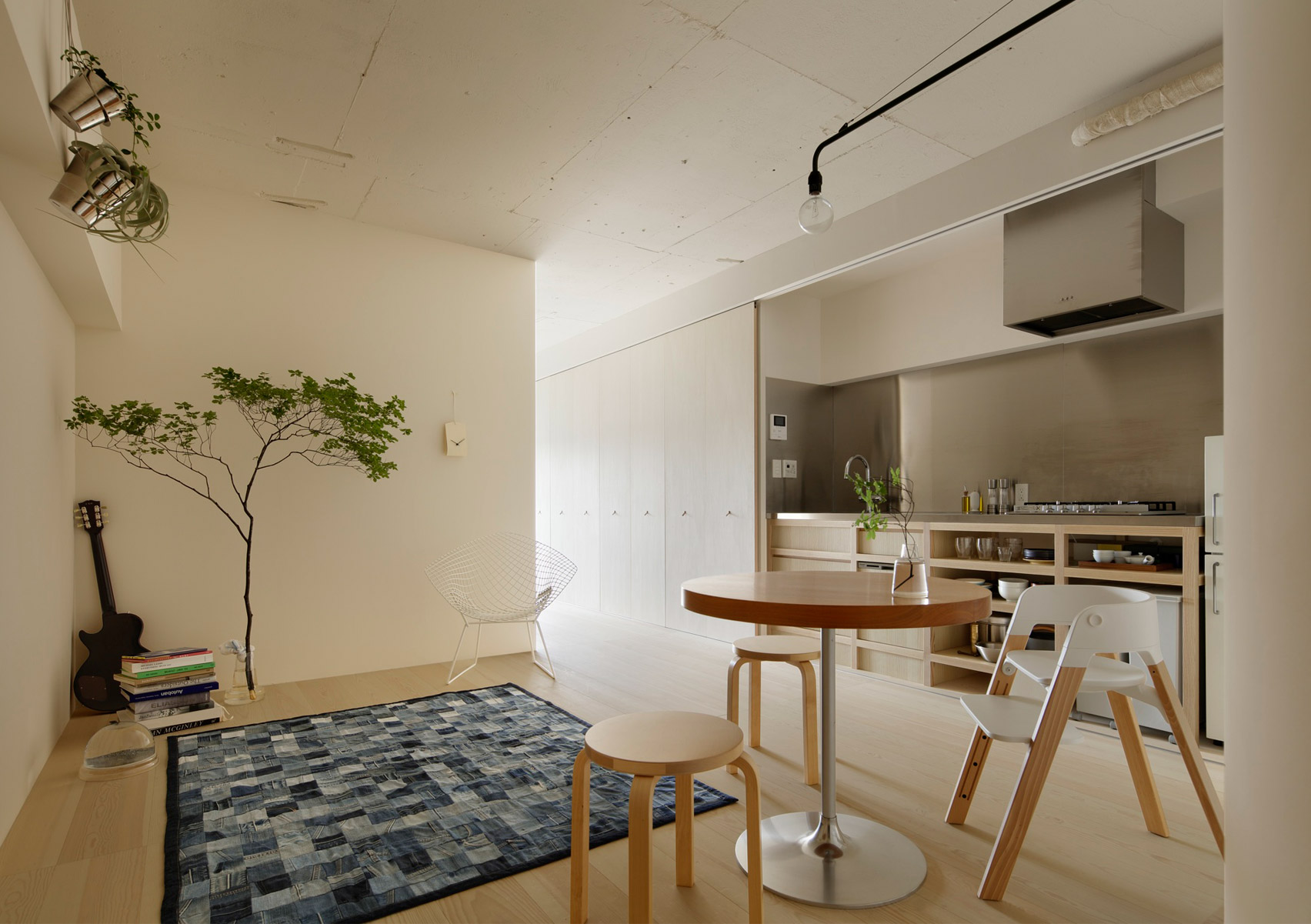 Apartment in kitasando minorpoet interior tokyo japan dezeen 1704 2